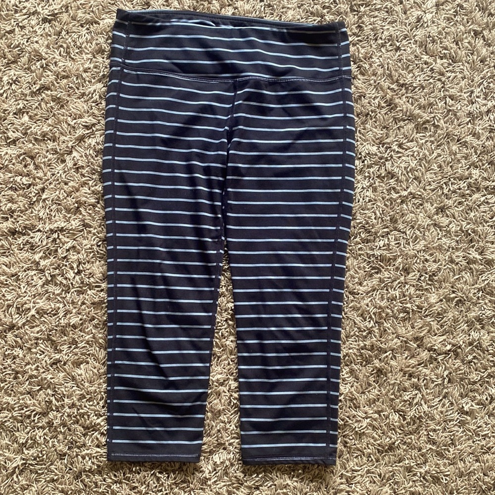 Athleta Capri leggings